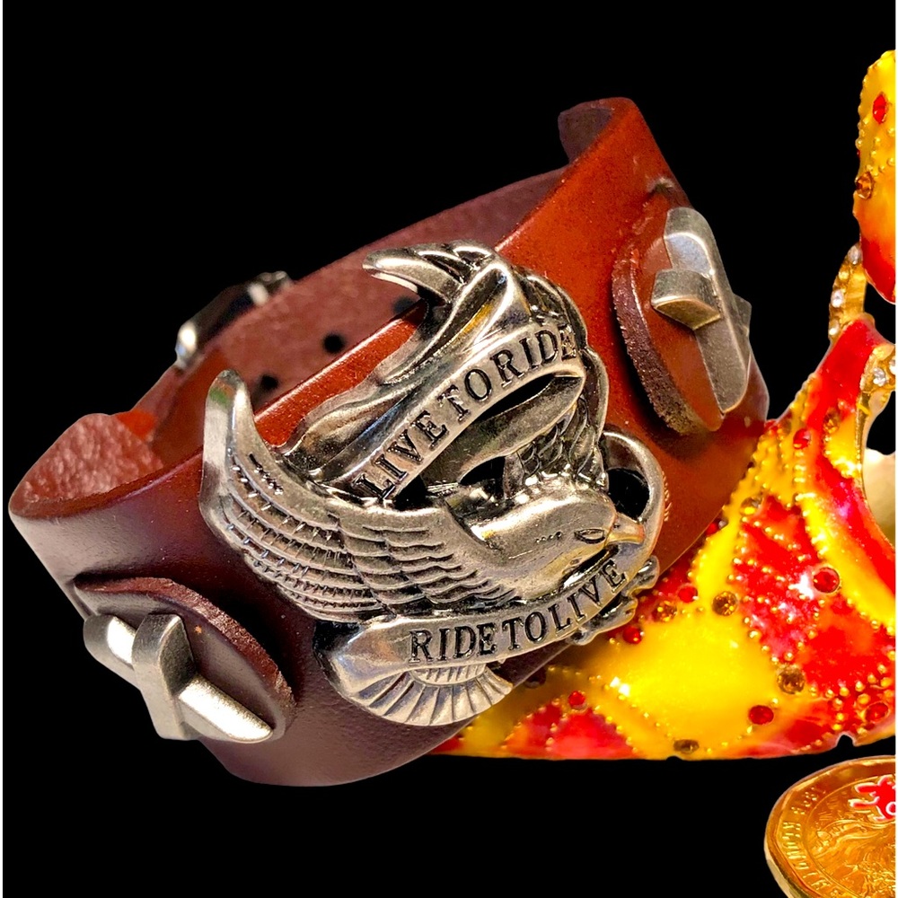 🏍Mens leatherette bracelet -motorcycle -cuff and buckle-wide